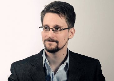 爱德华·斯诺登：比特币暴跌没有理由，正在考虑购买比特币